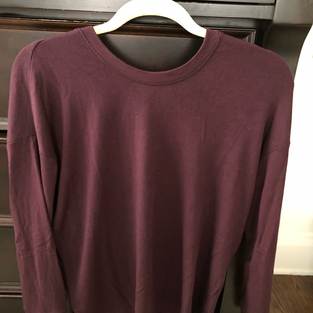 Athleta top